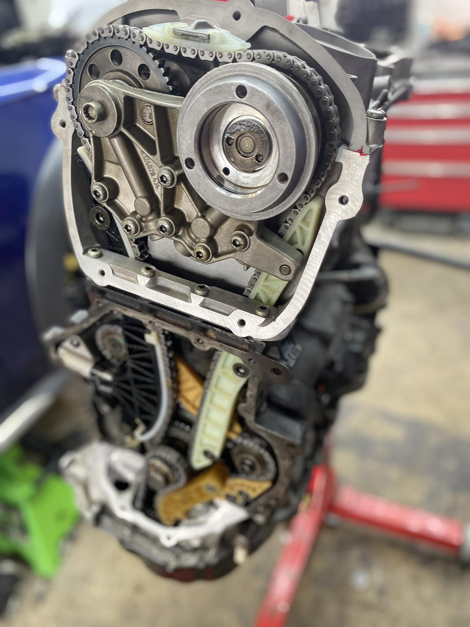 Engine rebuild detail 5